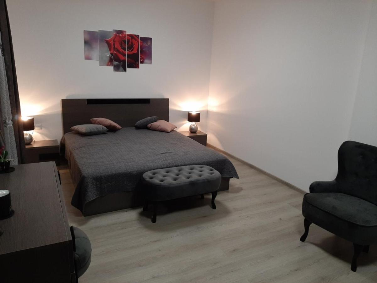 Апаратамент Deluxe1 Apartment Saints Constantine and Helena Luaran gambar