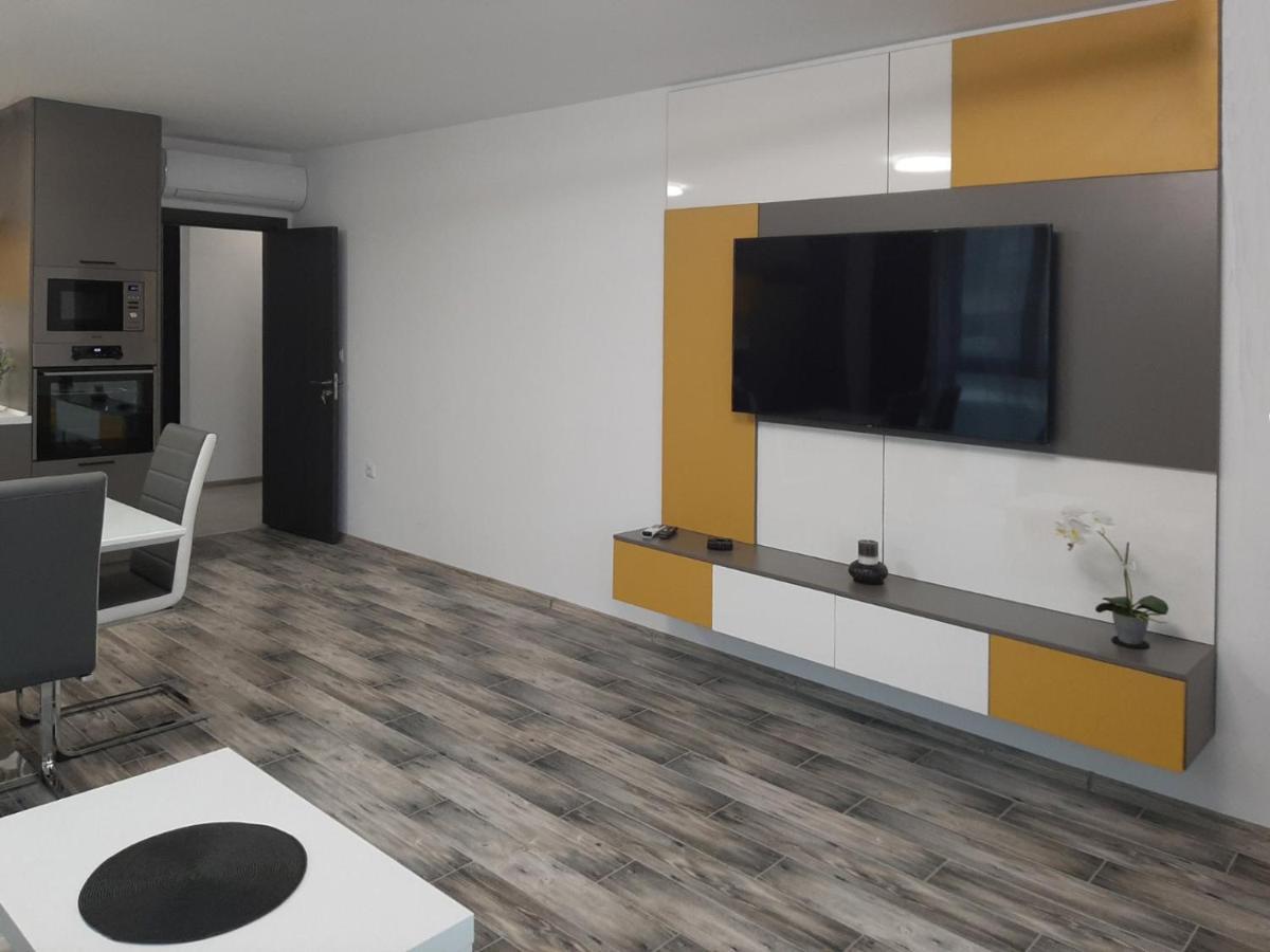 Апаратамент Deluxe1 Apartment Saints Constantine and Helena Luaran gambar